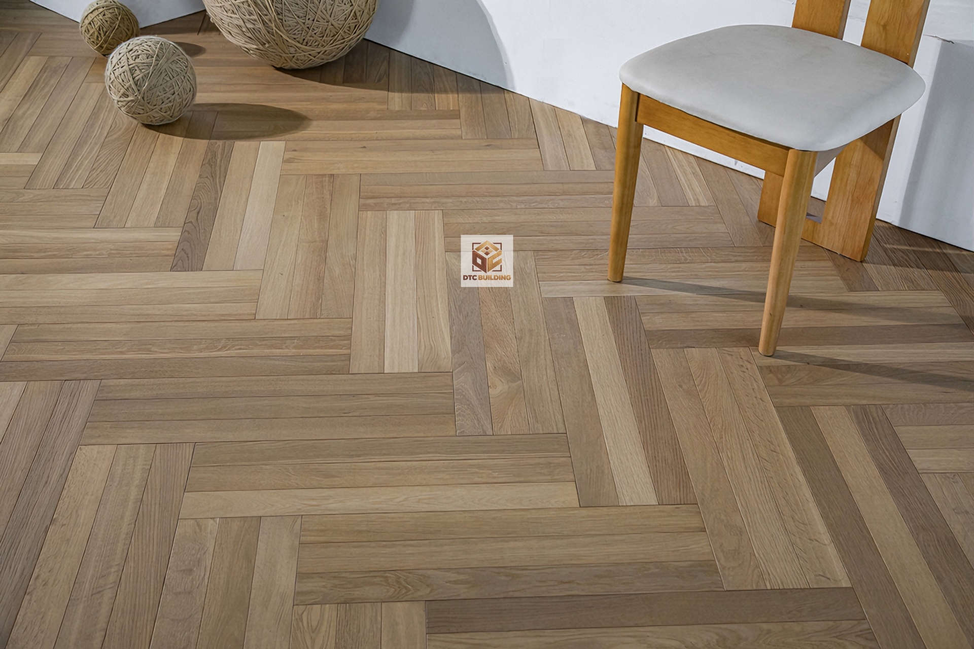 Sàn Herringbone HHZ02