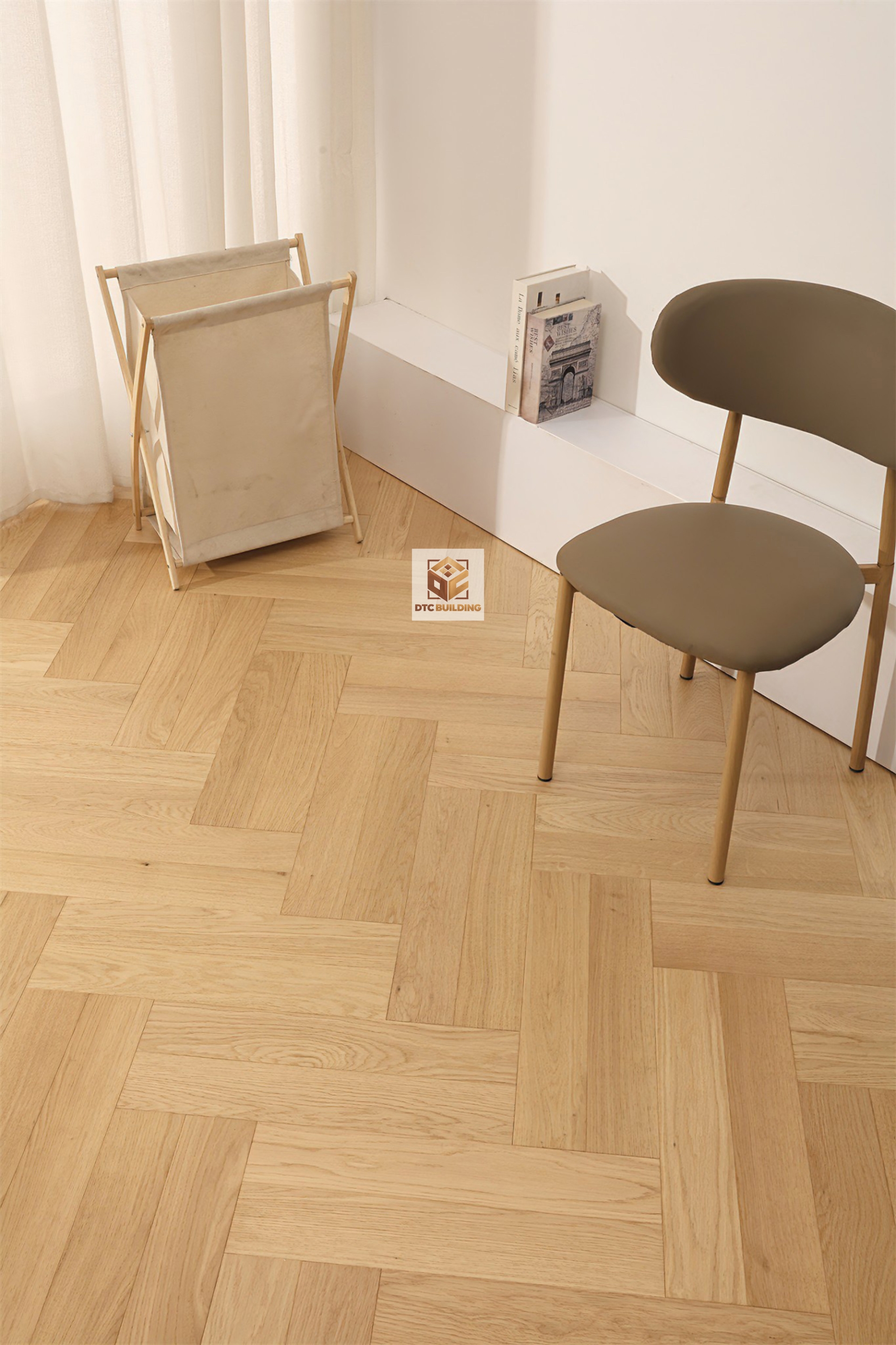 Sàn Herringbone HHC81