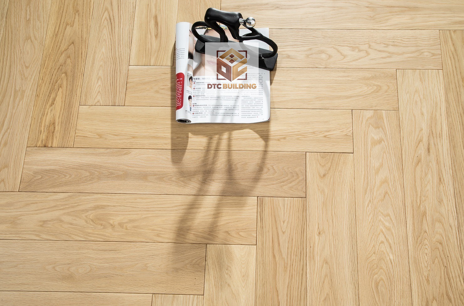 Sàn Herringbone HHS99