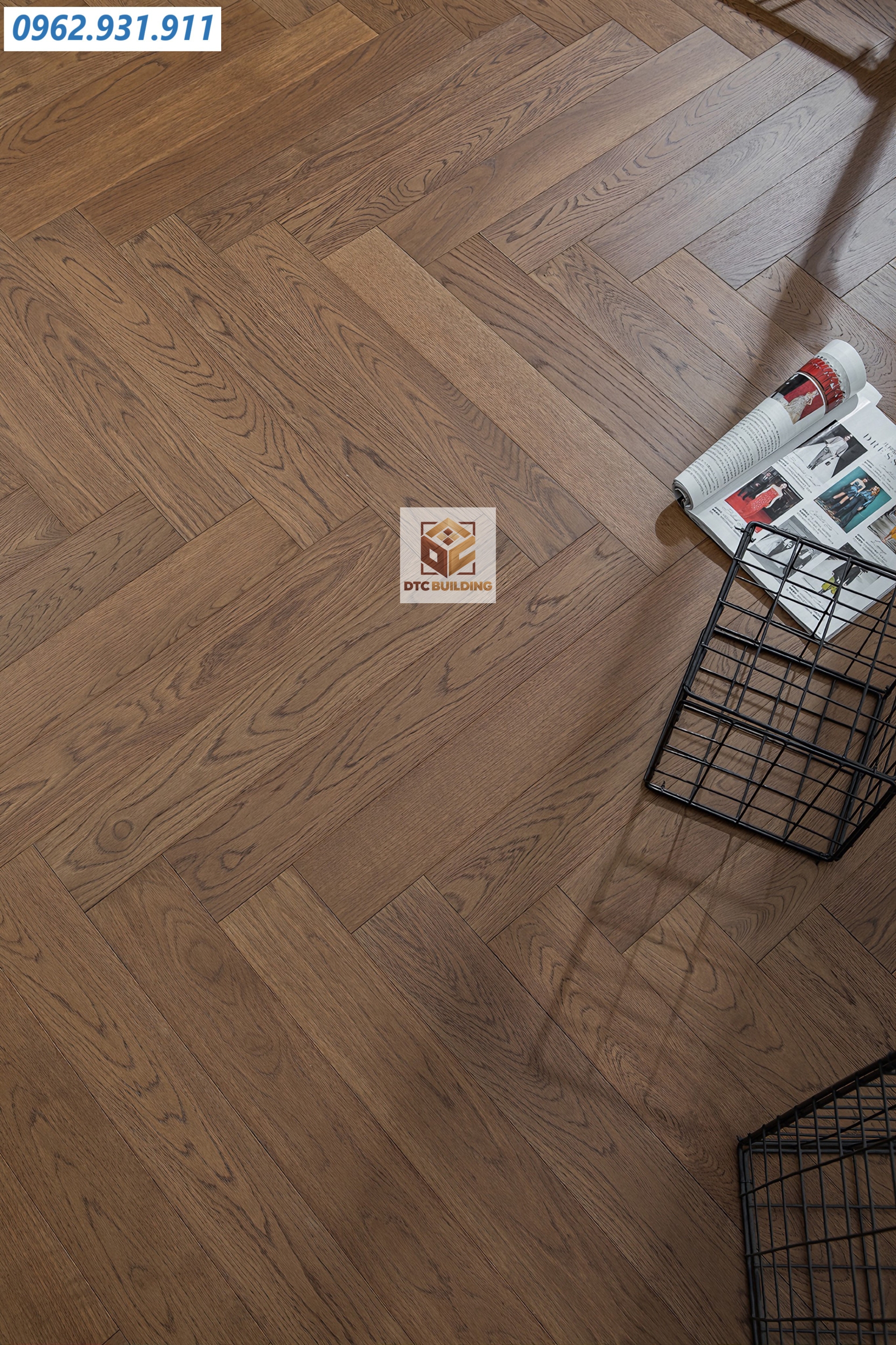 Sàn Herringbone HHC77