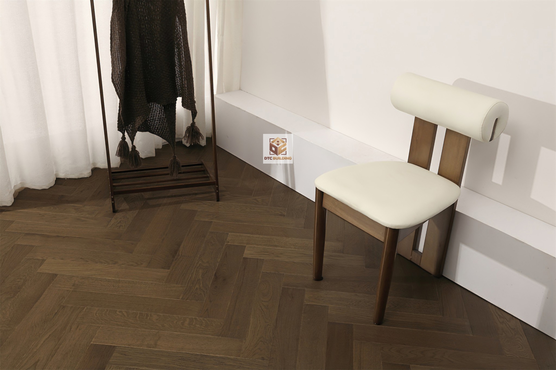 Sàn Herringbone HHC86