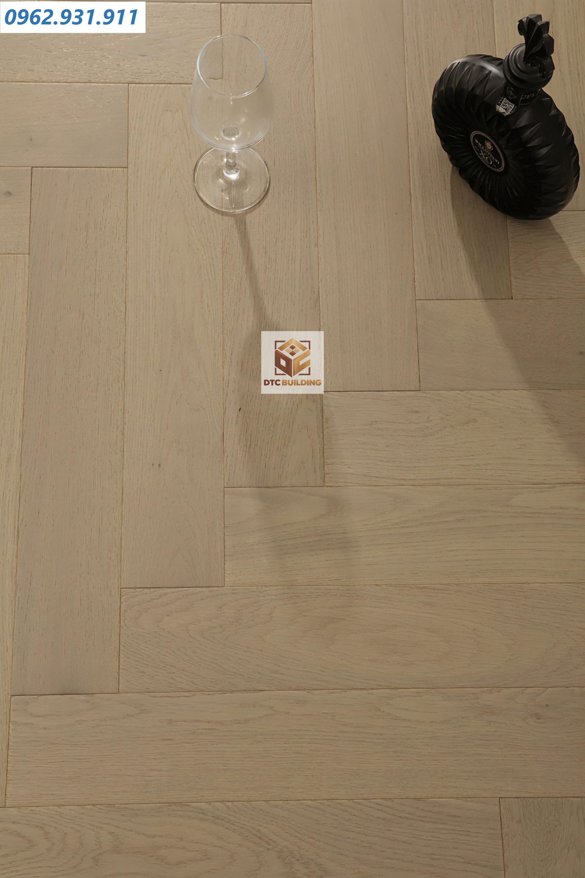 Sàn Herringbone HHC89